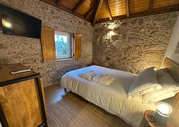 Casas Da Casa Do Telho Lodge